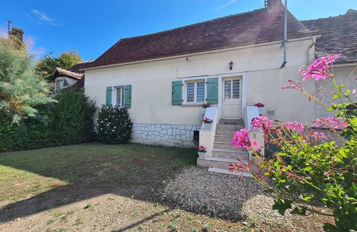 Pouligny-Saint-Pierre Cottage | Gite Communauté de communes Brenne - Val de Creuse-Pouligny-Saint-Pierre, 2 bedrooms, 4 persons