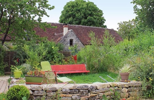 Pouligny-Saint-Pierre Cottage | Eco-renovated barn in the heart of nature