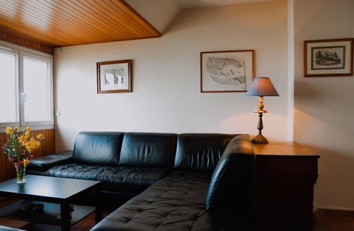 Saint-Martin-aux-Buneaux Apartment | Front de mer 2, apartment with full sea view at Les Petites Dalles