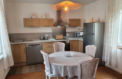 Flavigny-le-Grand-et-Beaurain House | Douce Campagne