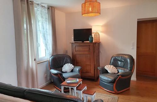 Flavigny-le-Grand-et-Beaurain House | Douce Campagne