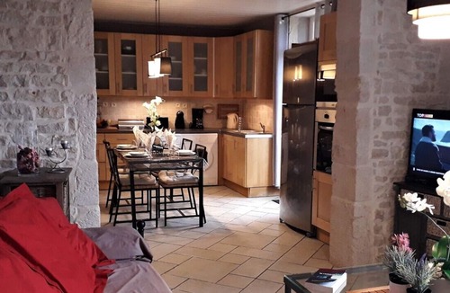 Fontenille-Saint-Martin-d'Entraigues Cottage | Poitou Charente Holiday Rental