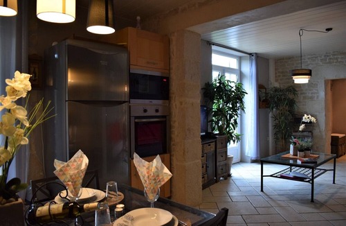 Fontenille-Saint-Martin-d'Entraigues Cottage | Poitou Charente Holiday Rental