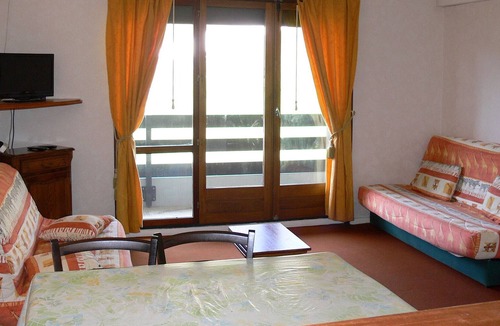 Gouaux-de-Larboust Apartment | Studio null-null, studio flat, 4 persons