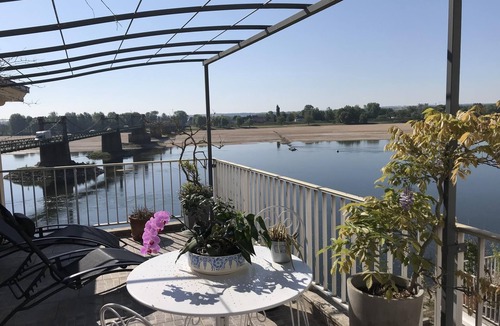 Ingrandes-Le Fresne sur Loire House | Gabare room