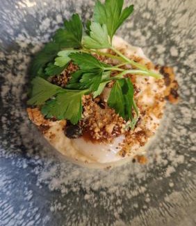 La Chapelle-Blanche-Saint-Martin Hotel | Le Perroquet Bleu