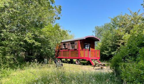La Chapelle-Blanche-Saint-Martin Cabin | Domaine de la Grangée