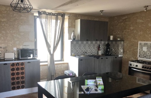La Chapelle-Saint-Martin-en-Plaine House | The House