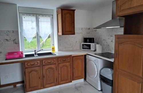 La Chapelle-Saint-Martin-en-Plaine House | Gîte des moissons