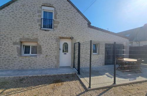 La Chapelle-Saint-Martin-en-Plaine House | Gîte des Moissons 41