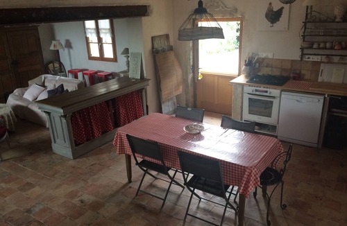 Pierrelatte House | Drôme Provençale, Pierrelatte, La Garde D'adhémar , Gîte de Charme Avec Piscine