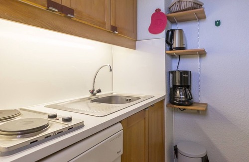 Montchavin Apartment | Cozy central studio, balcony, near slopes