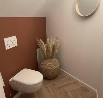 Les Authieux-sur-le-Port-Saint-Ouen Bed & Breakfast | La Tour en Seine