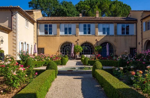 Montaren-et-Saint-Mediers Villa | Luxury Villa with Heated Pool, Yoga, Air-Conditioning, Uzes Provence