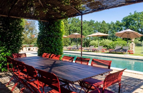 Montaren-et-Saint-Mediers Villa | Luxury Villa with Heated Pool, Yoga, Air-Conditioning, Uzes Provence