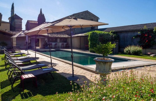 Montaren-et-Saint-Mediers Villa | Luxury Villa with Heated Pool, Yoga, Air-Conditioning, Uzes Provence
