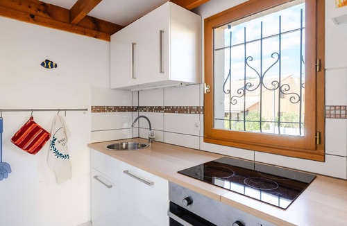 Foulquines Villa | Studio mezzanine with pool, parking, Narbonne-Plage