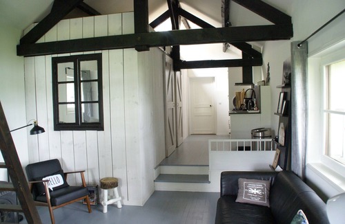 Rouffignac-Saint-Cernin-de-Reilhac Cottage | Gite with view over the lake