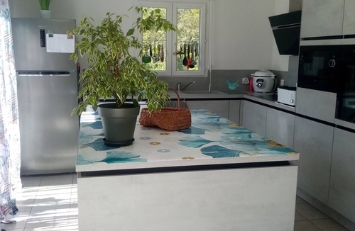 Saint-Etienne-Vallee-Francaise Apartment | Apartment 'L'Enclos' with Mountain View, Private Terrace and Shared Garden