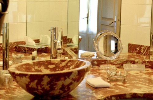 Saint-Affrique-les-Montagnes Bed & Breakfast | Suite Réberga