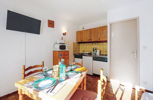 La Madrague Apartment | Les Aigues Marines by Interhome