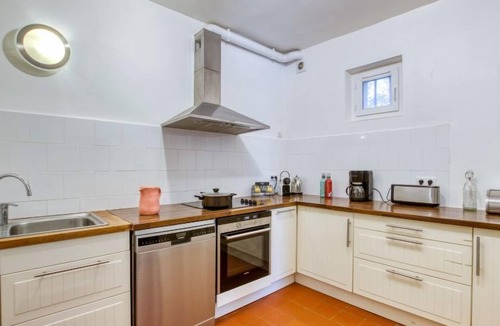 La Madrague Apartment | la Rainette by Interhome