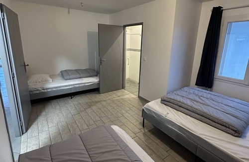 Chasseneuil-du-Poitou Villa | Large living villa