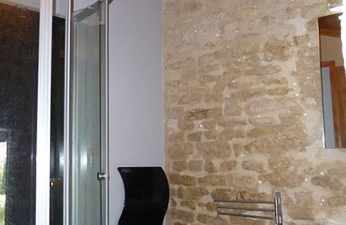 Saint-Georges-les-Baillargeaux House | Mini charming houses 4 pers 4 min Futuroscope