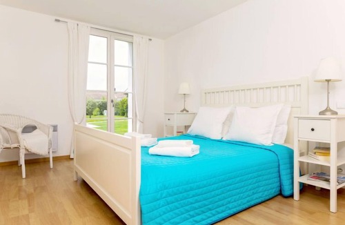 L'Aiguillon-sur-Vie House | Le Domaine de Fontenelles by Interhome