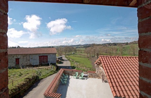 Saint-Hilaire-Cusson-la-Valmitte Cottage | Charming house for 6, nature and hiking