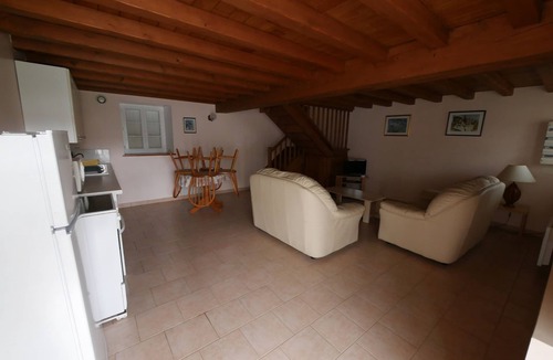 Saint-Hilaire-de-Villefranche Cottage | The Old Monastery - Cezanne