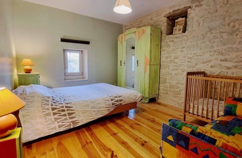 Saint-Jean-de-Maruejols-et-Avejan Cottage | 30UKELE Ukelele