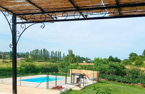 Saint-Jean-de-Maruejols-et-Avejan House | Charming farmhouse with swimming pool
