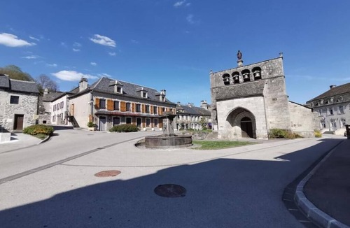 Saint-Jean-de-Maruejols-et-Avejan House | In the countryside with swimming pool near Ardèche