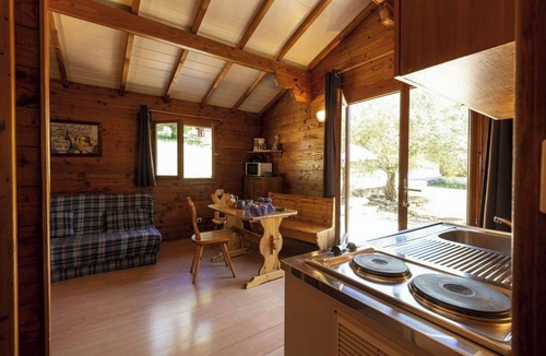 Saint-Jean-de-Maruejols-et-Avejan Ski Chalet | Chalets for 4 to 6 people