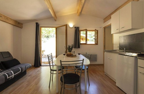 Saint-Jean-de-Maruejols-et-Avejan Ski Chalet | Chalets for 4 to 6 people (2)