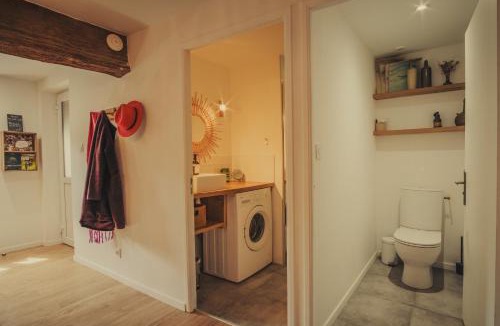 Saint-Jean-Saint-Maurice-sur-Loire Apartment | Gîtes Les Pittoresques