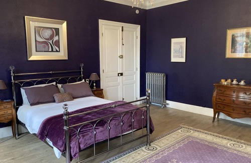Saint-Laurent-de-la-Cabrerisse Bed & Breakfast | Bed & Breakfast with Pool & Garden