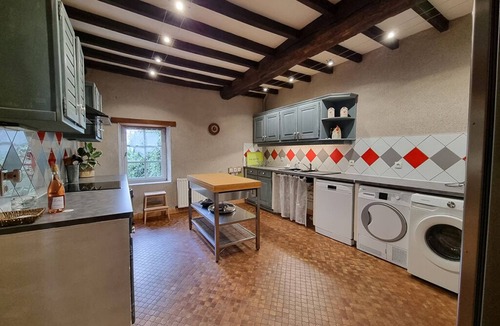 Saint-Martin-Lars-en-Sainte-Hermine House | Gîte Rhapsody - 15 people with private pool in the countryside - Vendée
