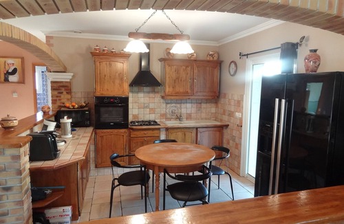 Saint-Maximin-la-Sainte-Baume Villa | ★ Jacuzzi ★ Swimming pool ★ Air conditioning ★ Absolute calm ★