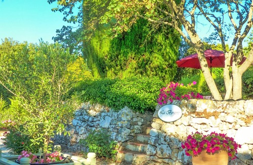 Saint-Maximin-la-Sainte-Baume Cottage | Farmhouse