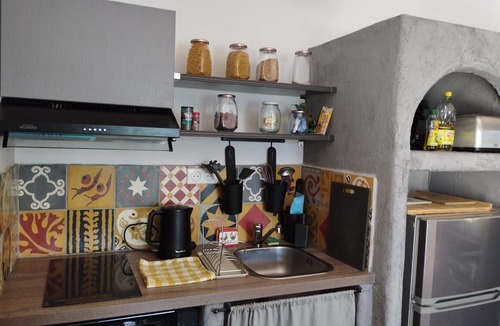 Saint-Maximin-la-Sainte-Baume Apartment | Gîte La Provence VERTE