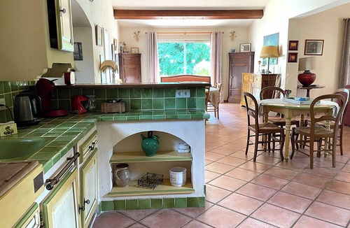 Saint-Maximin-la-Sainte-Baume Villa | Villa Massada