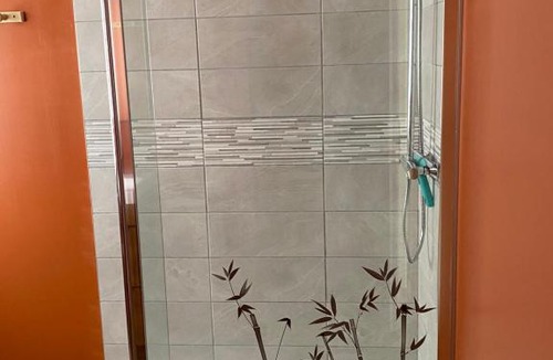 Saint-Quentin-Lamotte-Croix-au-Bailly House | La Margotine