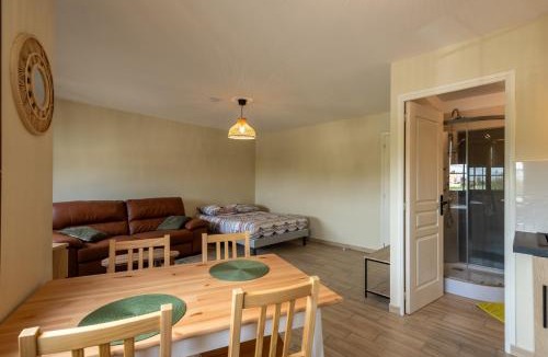 Saint-Quentin-Lamotte-Croix-au-Bailly Apartment | Le Reflet de Valéry - Proche Plage