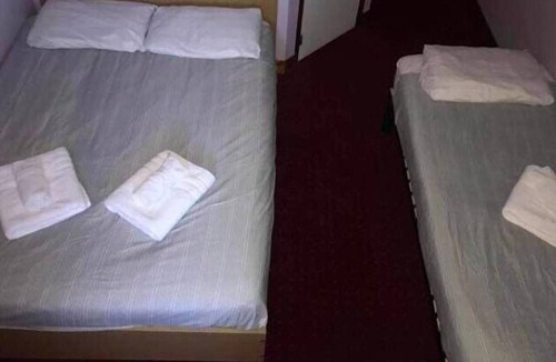 Saint-Quentin-Lamotte-Croix-au-Bailly Hotel | Le Temps Perdu