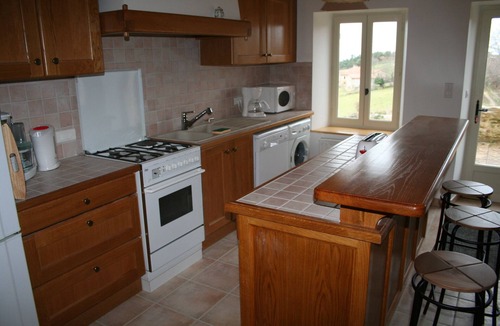 Saint-Quentin-sur-Sauxillanges House | Gite de Groupe * HELIMO Goulapie with view and terrace