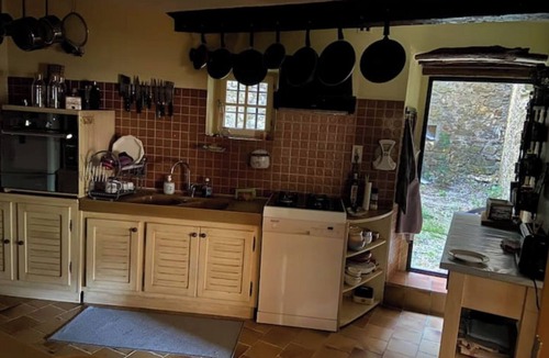 Saint-Sebastien-d'Aigrefeuille House | La Frigoule : un Gîte au Cœur du Parc des Cévennes