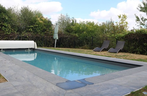 Sainte-Marguerite-de-Carrouges House | Green cottage