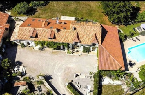 Sorges-et-Ligueux-en-Perigord House | Gîtes & Holiday homes (5 C)